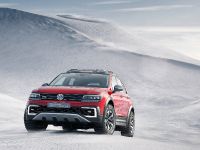 Volkswagen Tiguan GTE Active Concept (2017) - picture 3 of 13