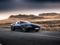 Aston Martin DB11 AMR (2018) - picture 3 of 11