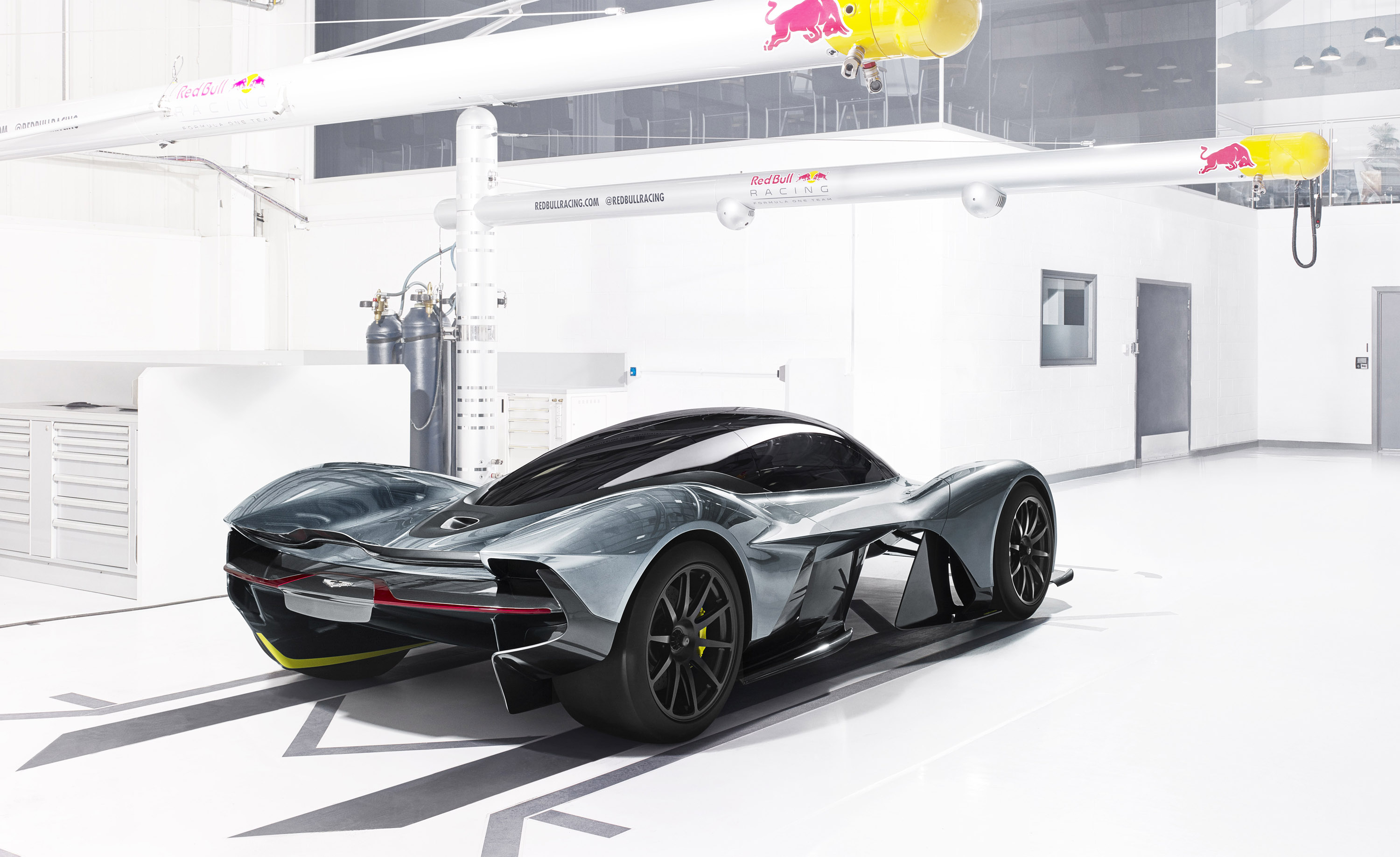 Aston Martin Red Bull Racing AM-RB 001