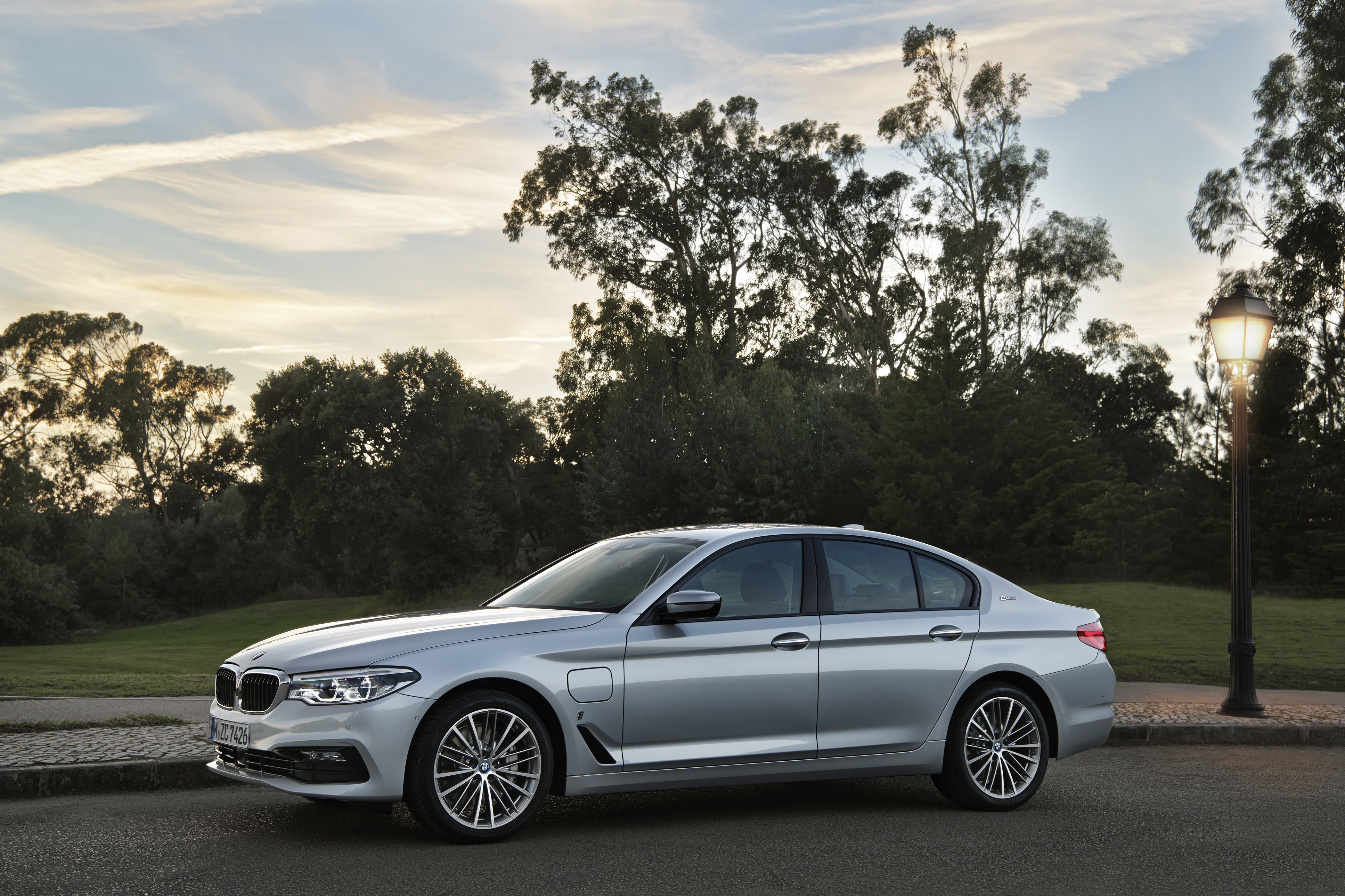 BMW 530e iPerformance 5 Series