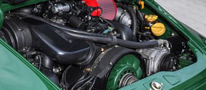 dp motorsport Porsche 964 Carrera Irish Green (2018) - picture 15 of 16