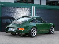 dp motorsport Porsche 964 Carrera Irish Green (2018) - picture 2 of 16