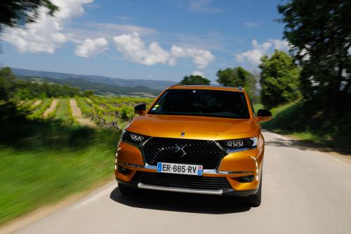 DS Automobiles DS 7 CROSSBACK (2018) - picture 1 of 14