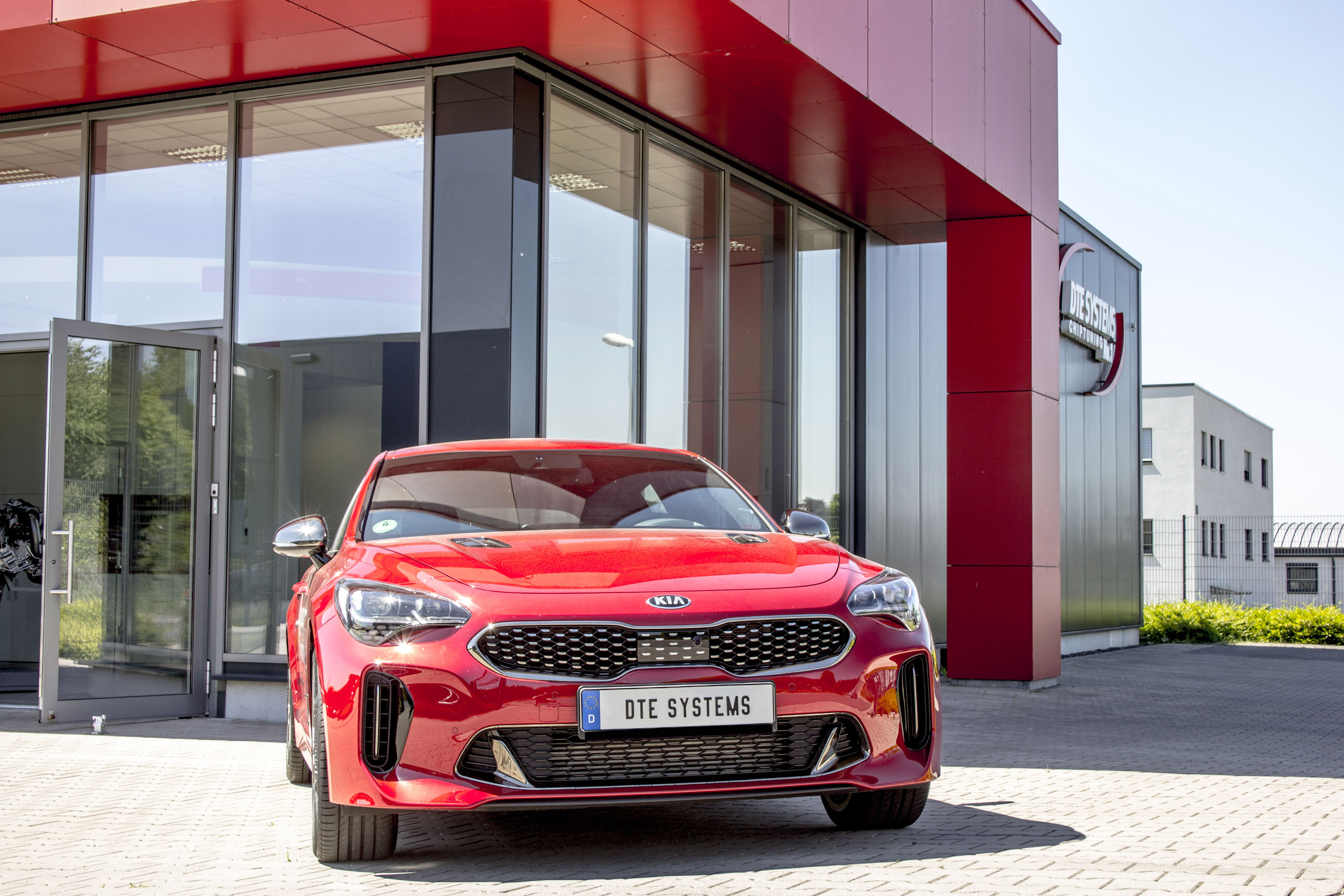 DTE Performance Kia Stinger