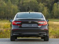 Honda Accord Hybrid (2018) - picture 10 of 22
