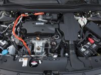 Honda Accord Hybrid (2018) - picture 21 of 22