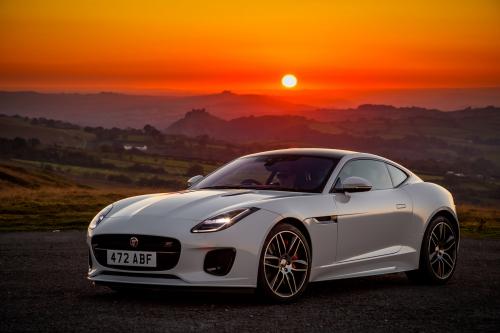 Jaguar F-TYPE Chequered Flag Edition (2018) - picture 1 of 18