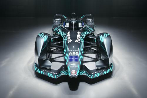Jaguar I-Type 3 (2018) - picture 1 of 4