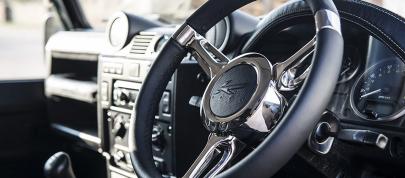 Kahn Design Aintree Green Defender (2018) - picture 4 of 6