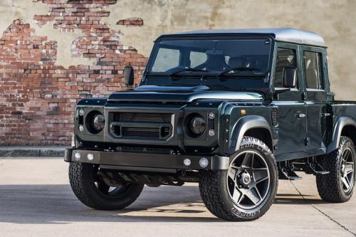 Kahn Design Aintree Green Defender (2018) - picture 1 of 6