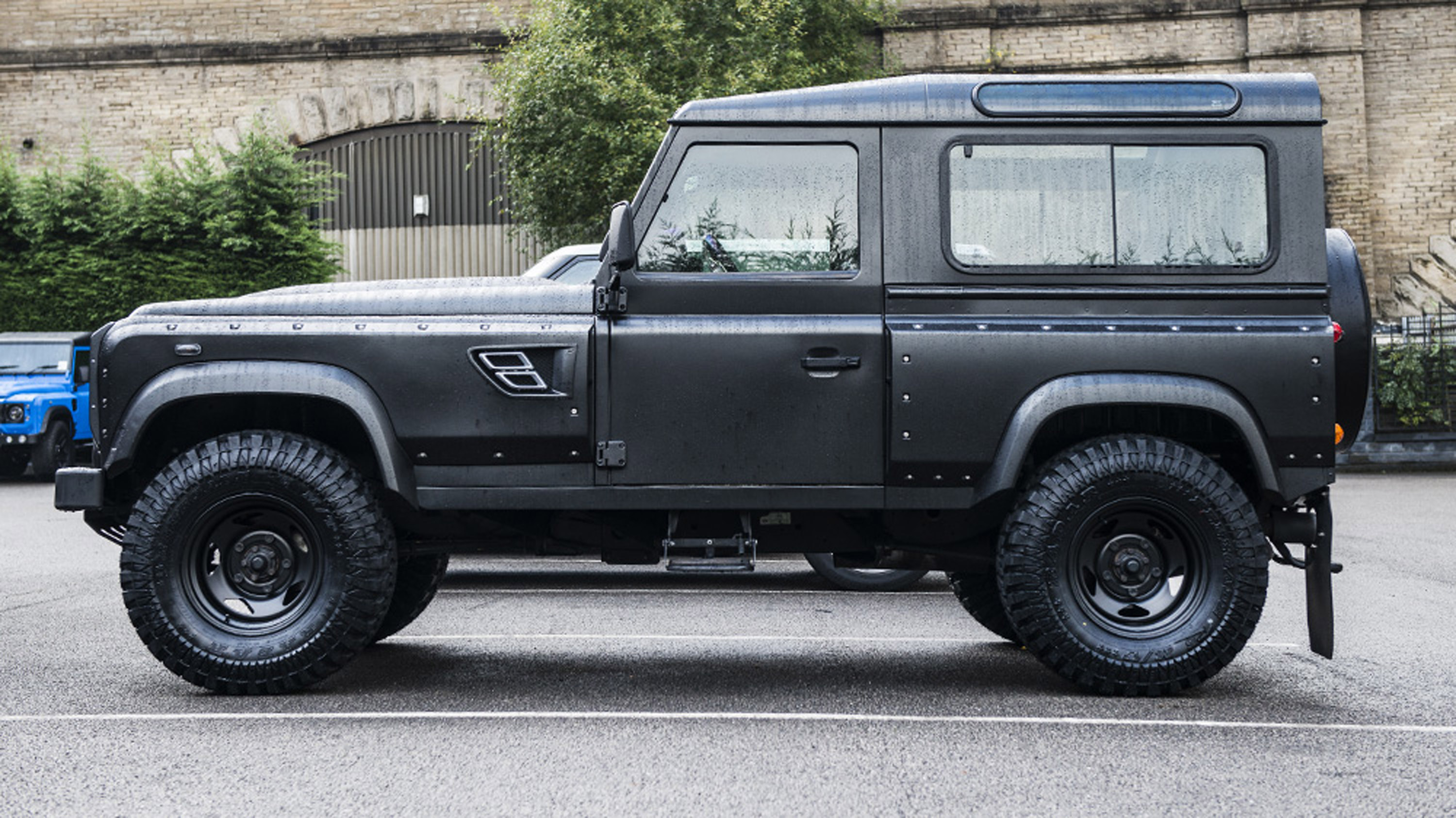 Land Rover Defender  Diamond LED Light Kit - Project Kahn