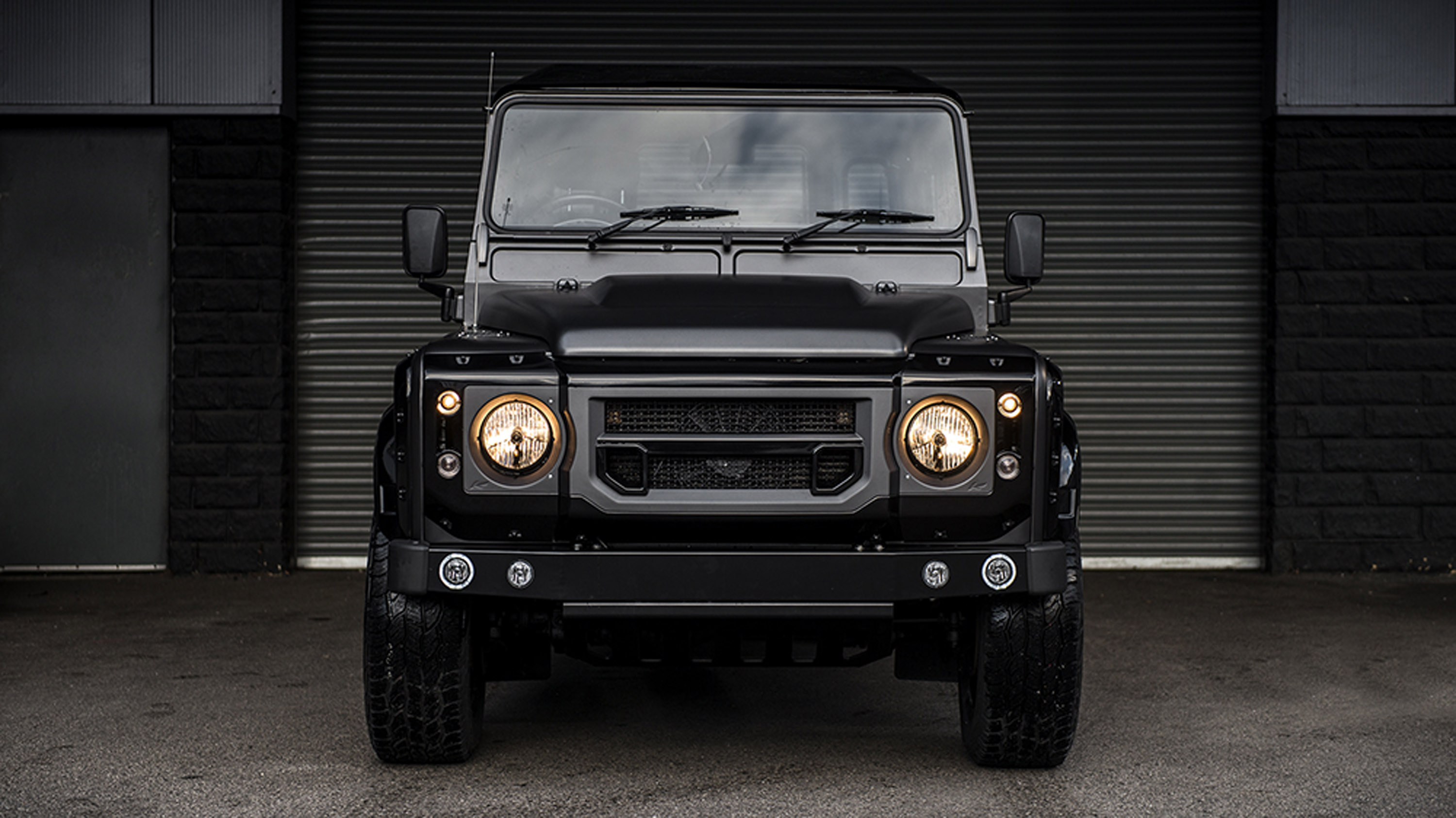 Kahn Design Land Rover Defender Volcanic Rock