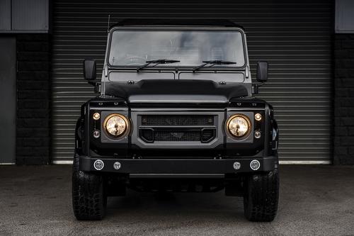 Kahn Design Land Rover Defender Volcanic Rock (2018) - picture 1 of 5