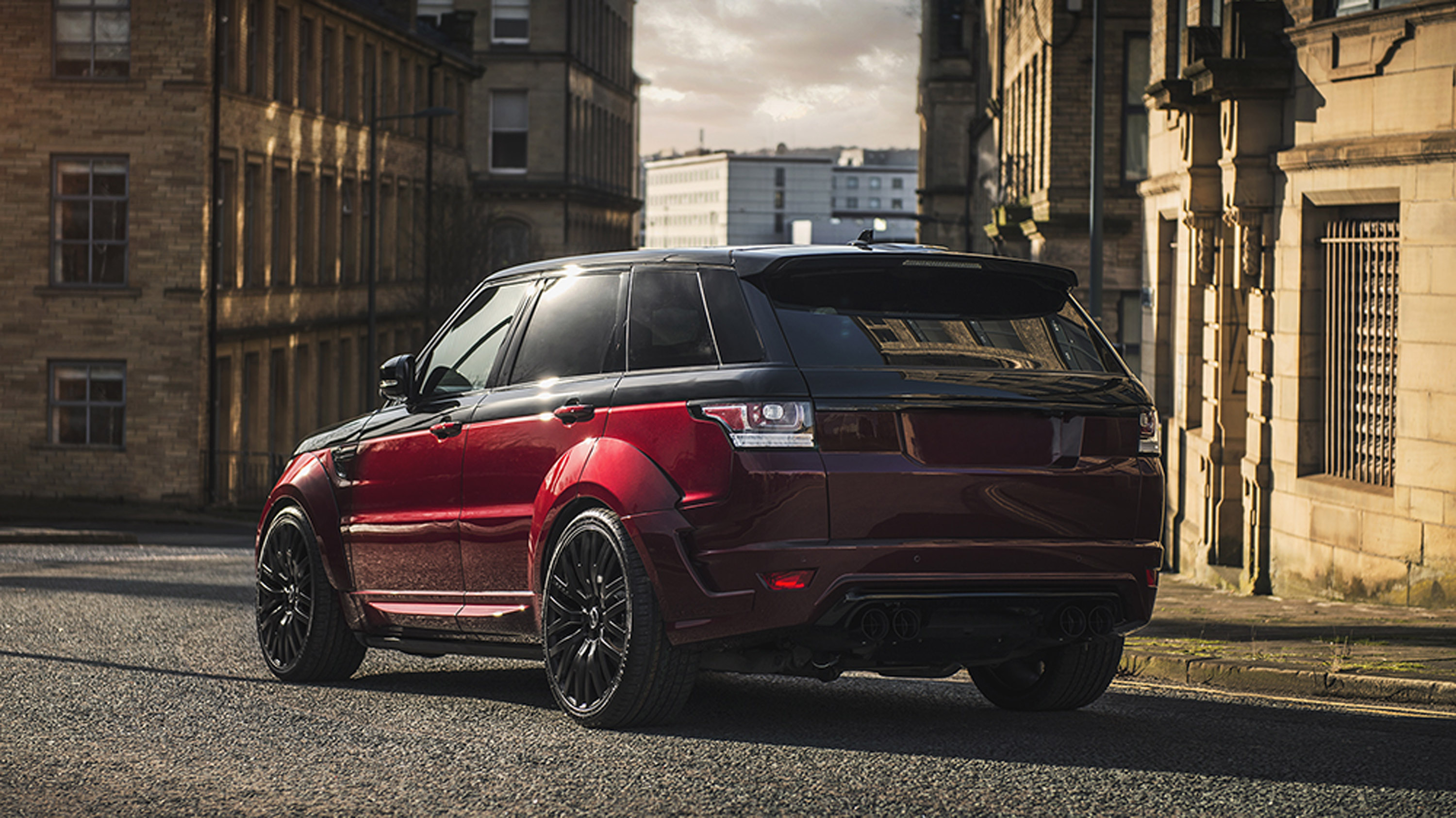 Kahn Design Land Rover Range Rover Autobiography Pace Car