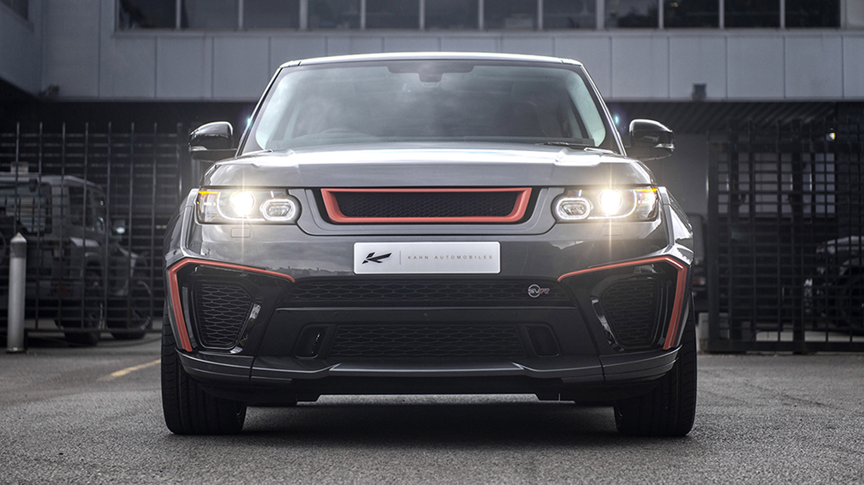 Kahn Design Land Rover Range Rover SVR Pace Car