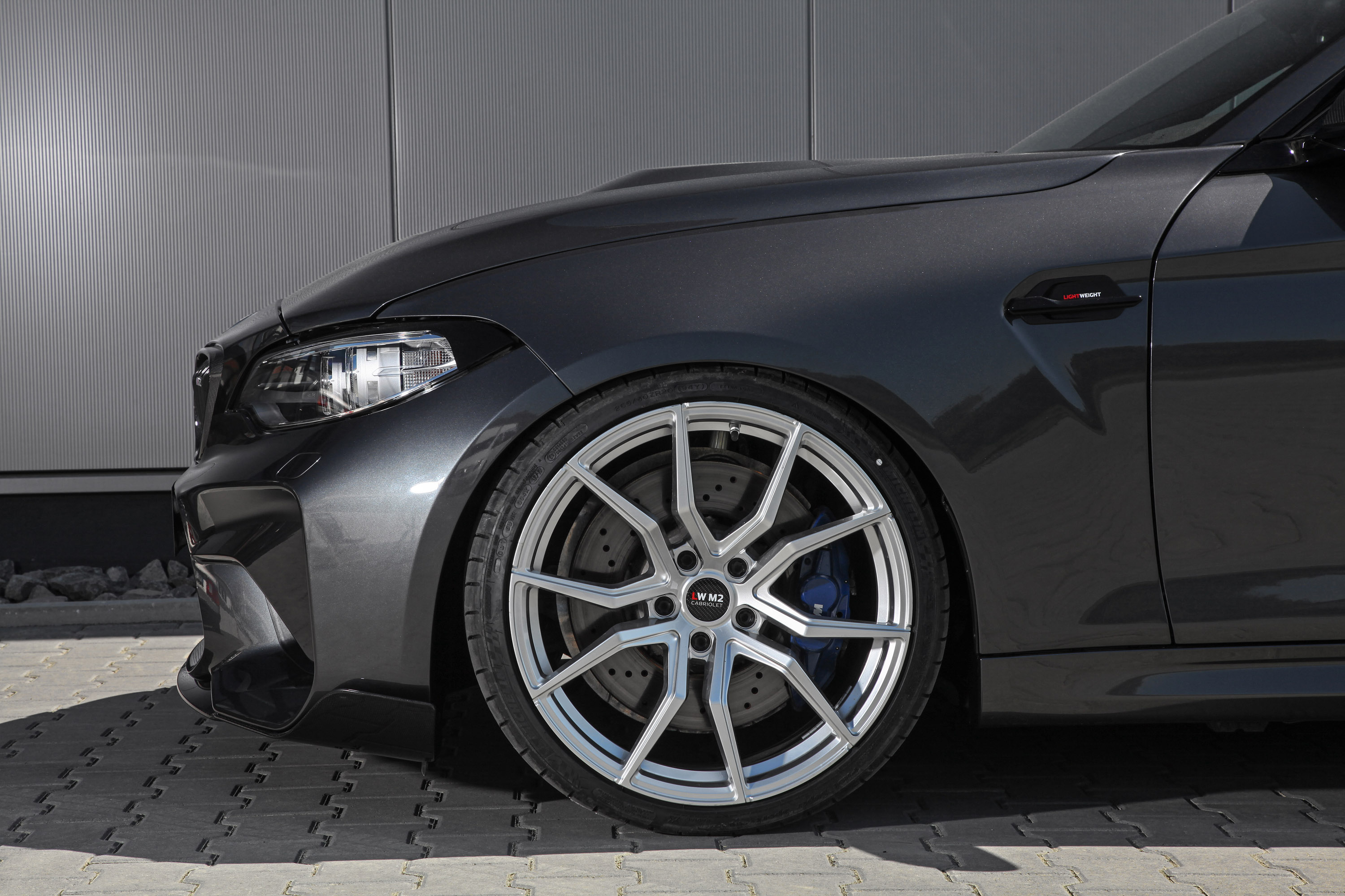 Lightweight BMW M2 LW