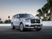 Lincoln Black Label Navigator (2018) - picture 1 of 5