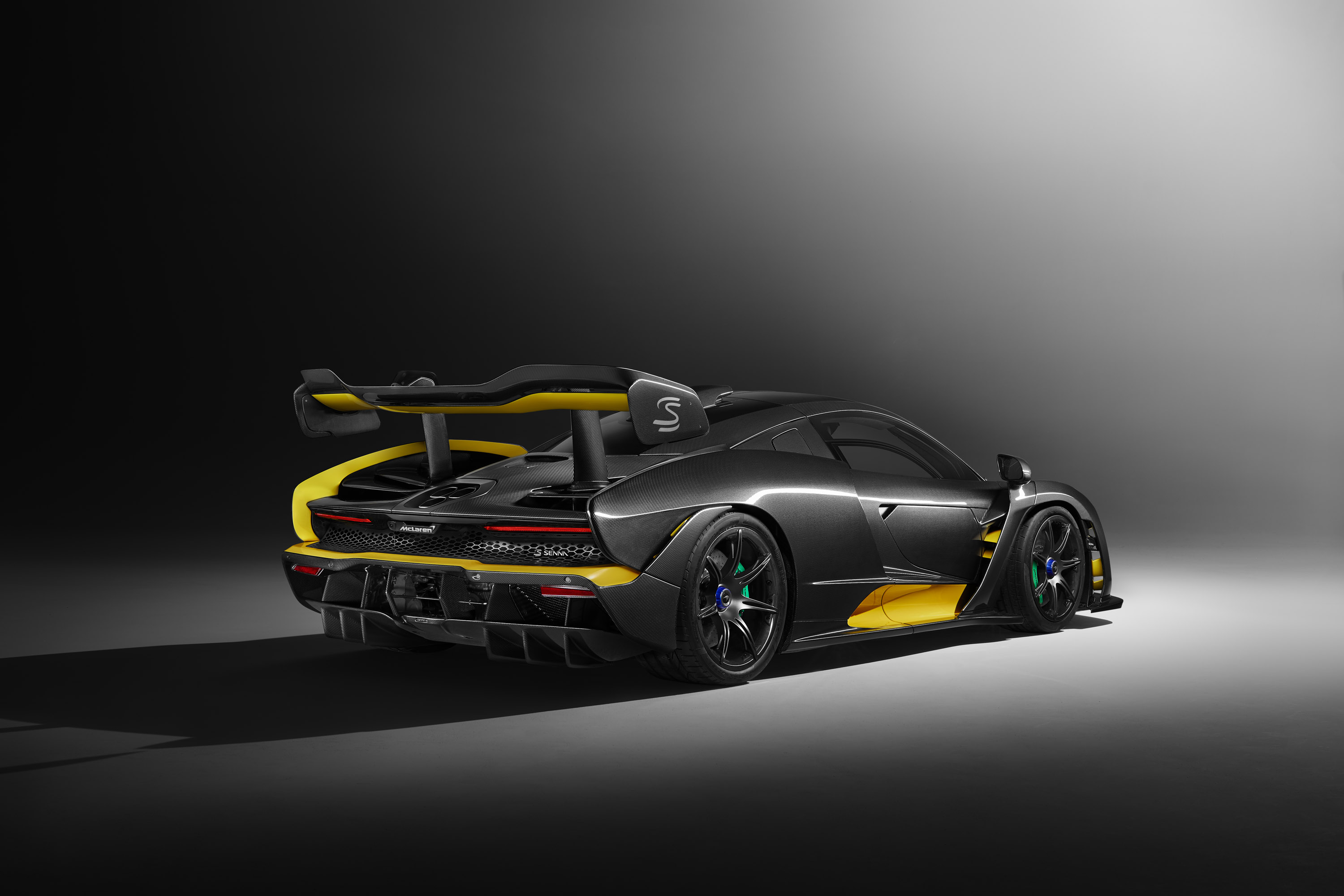 McLaren Senna Carbon Edition