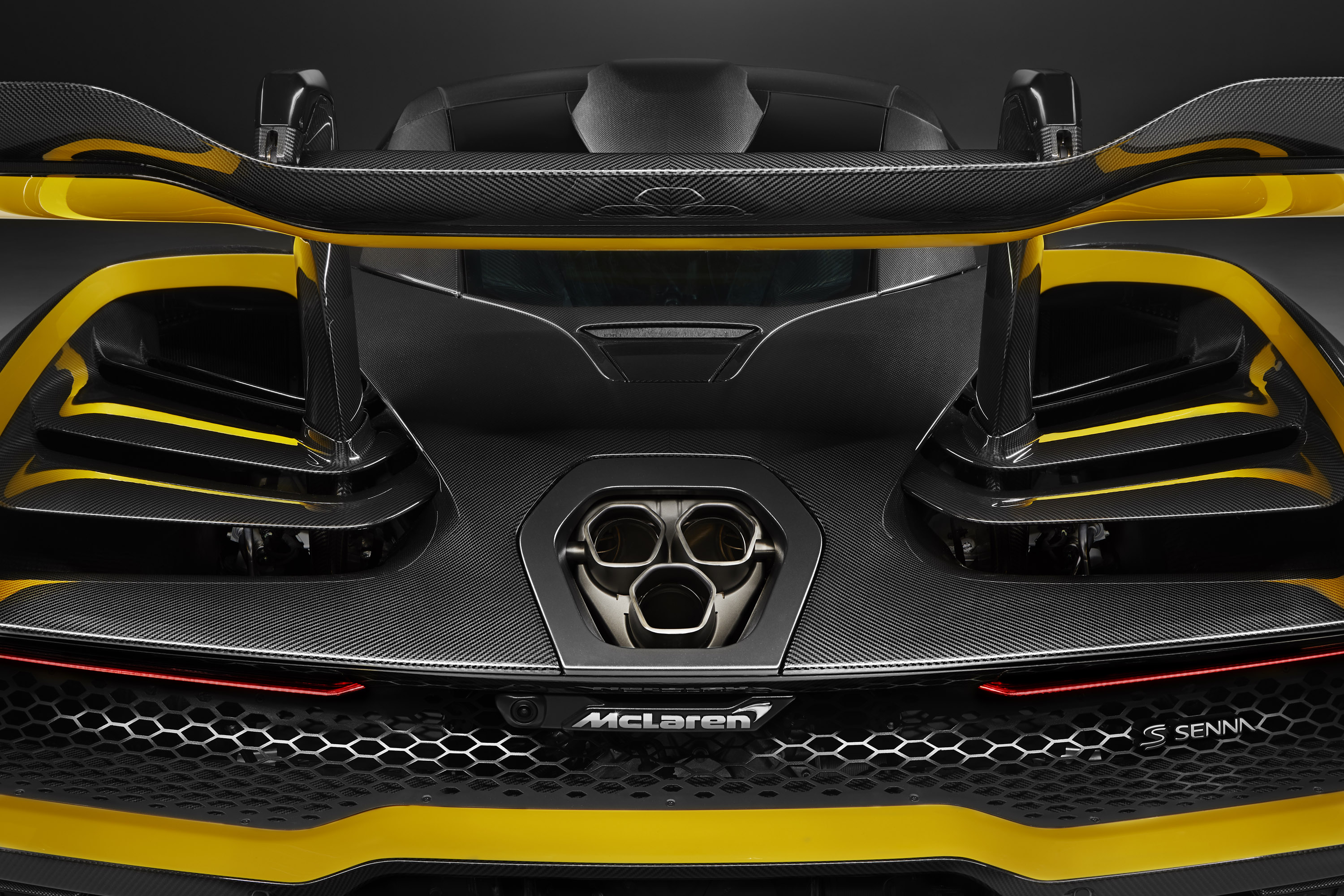 McLaren Senna Carbon Edition