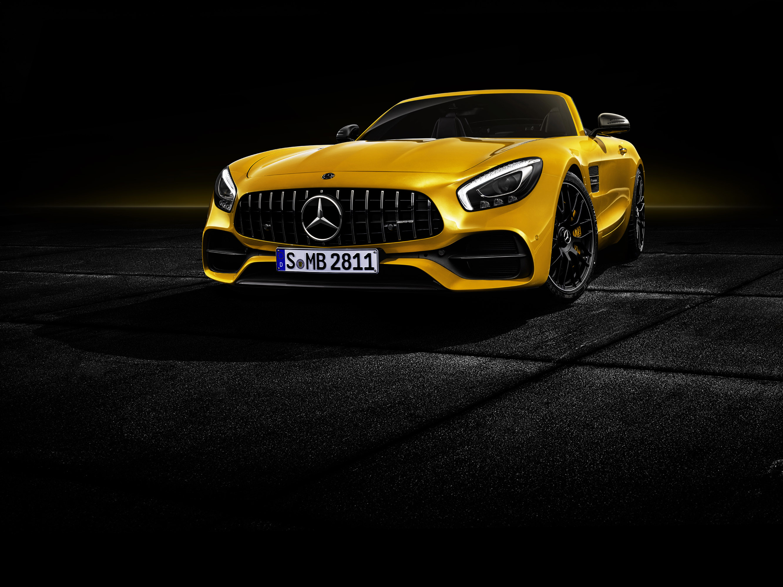 Mercedes-AMG GT S Roadster