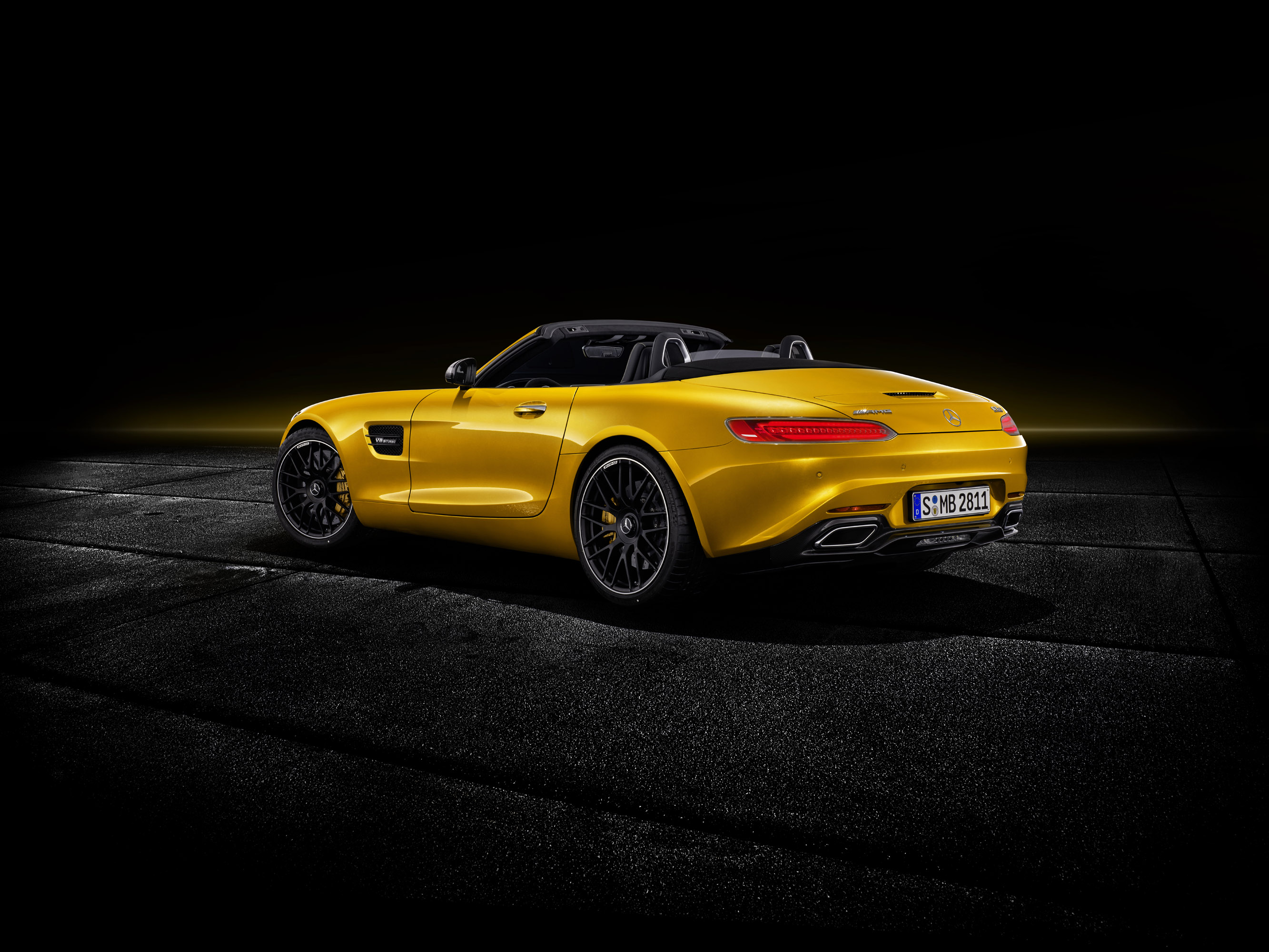 Mercedes-AMG GT S Roadster