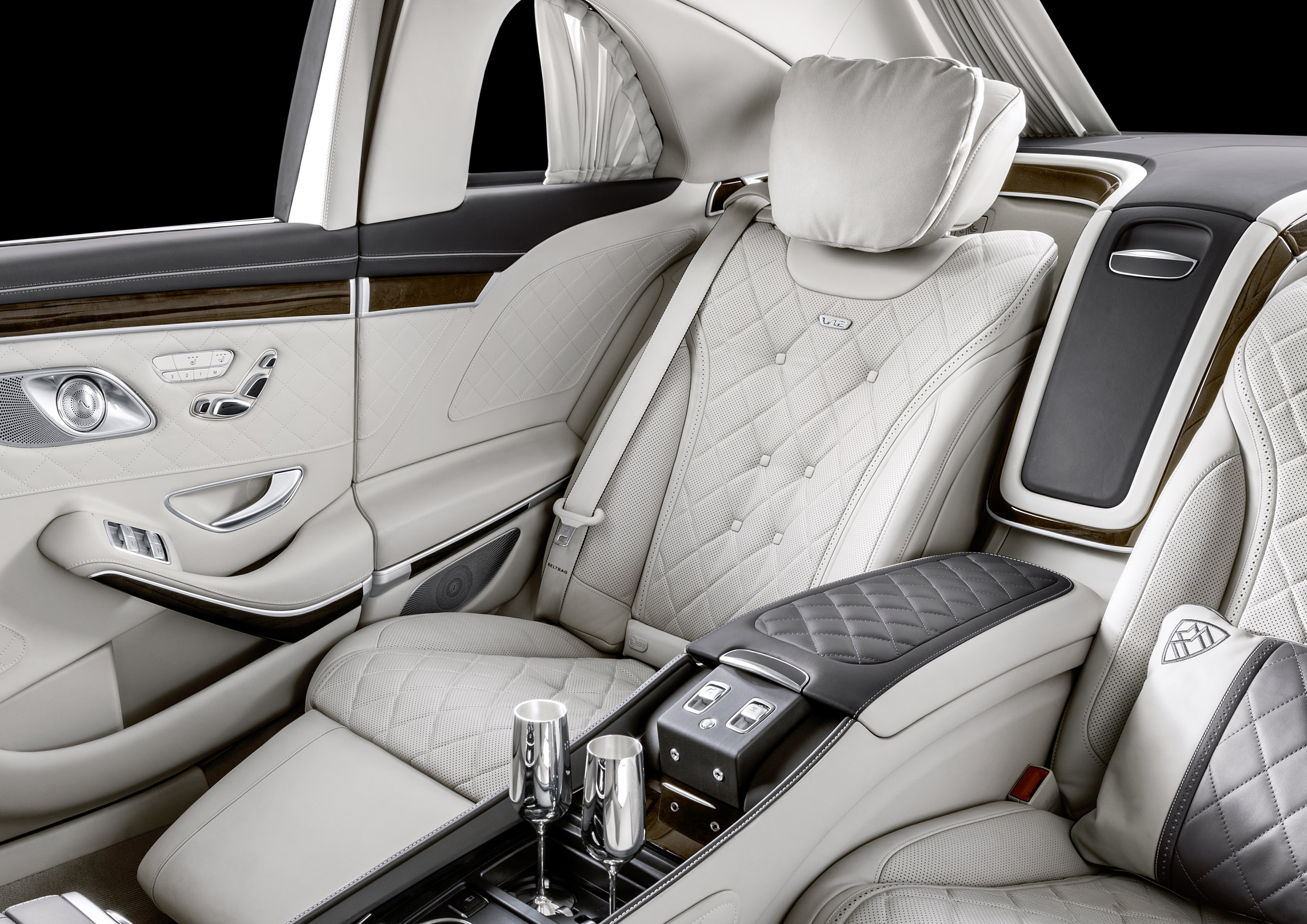 Mercedes-Maybach Pullman