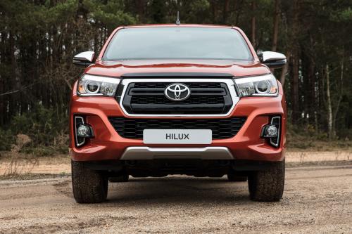 Toyota Hilux Invincible X (2018) - picture 1 of 7