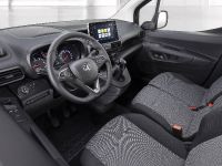 Vauxhall Combo Van (2018) - picture 4 of 10