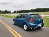 Volkswagen Golf (2018) - picture 2 of 3