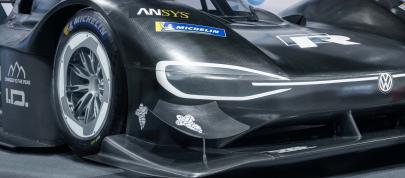 Volkswagen I.D. R Pikes Peak (2018) - picture 4 of 5