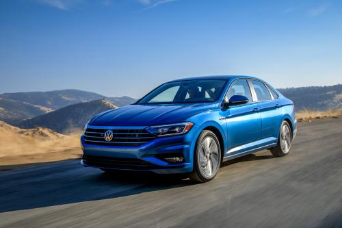 Volkswagen Jetta (2018) - picture 1 of 3