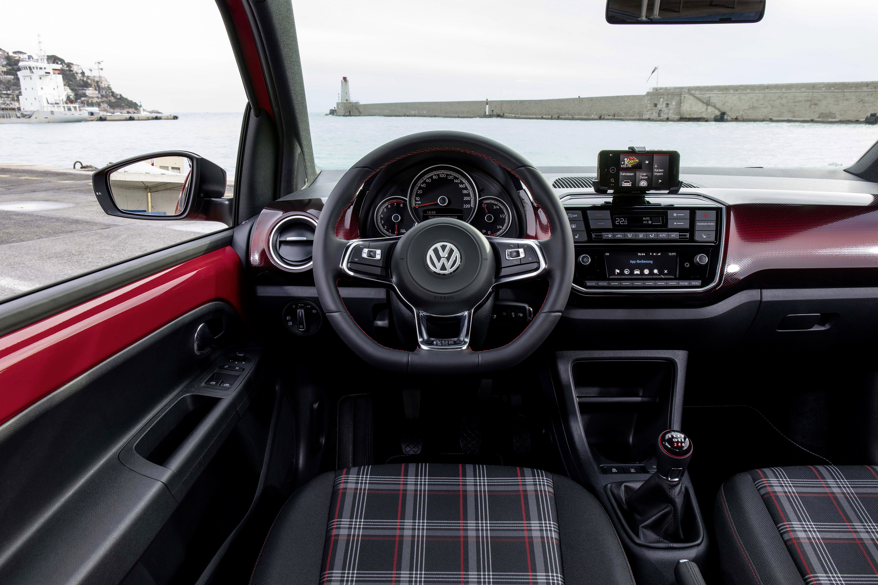 Volkswagen up! GTI