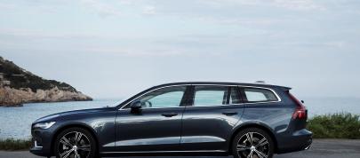Volvo V60 Inscription (2018) - picture 4 of 8