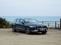 Volvo V60 Inscription (2018) - picture 3 of 8