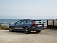 Volvo V60 Inscription (2018) - picture 7 of 8