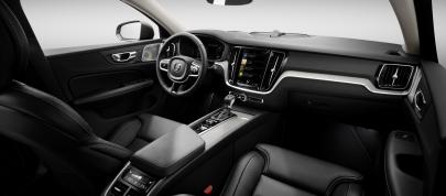 Volvo V60 (2018) - picture 7 of 13