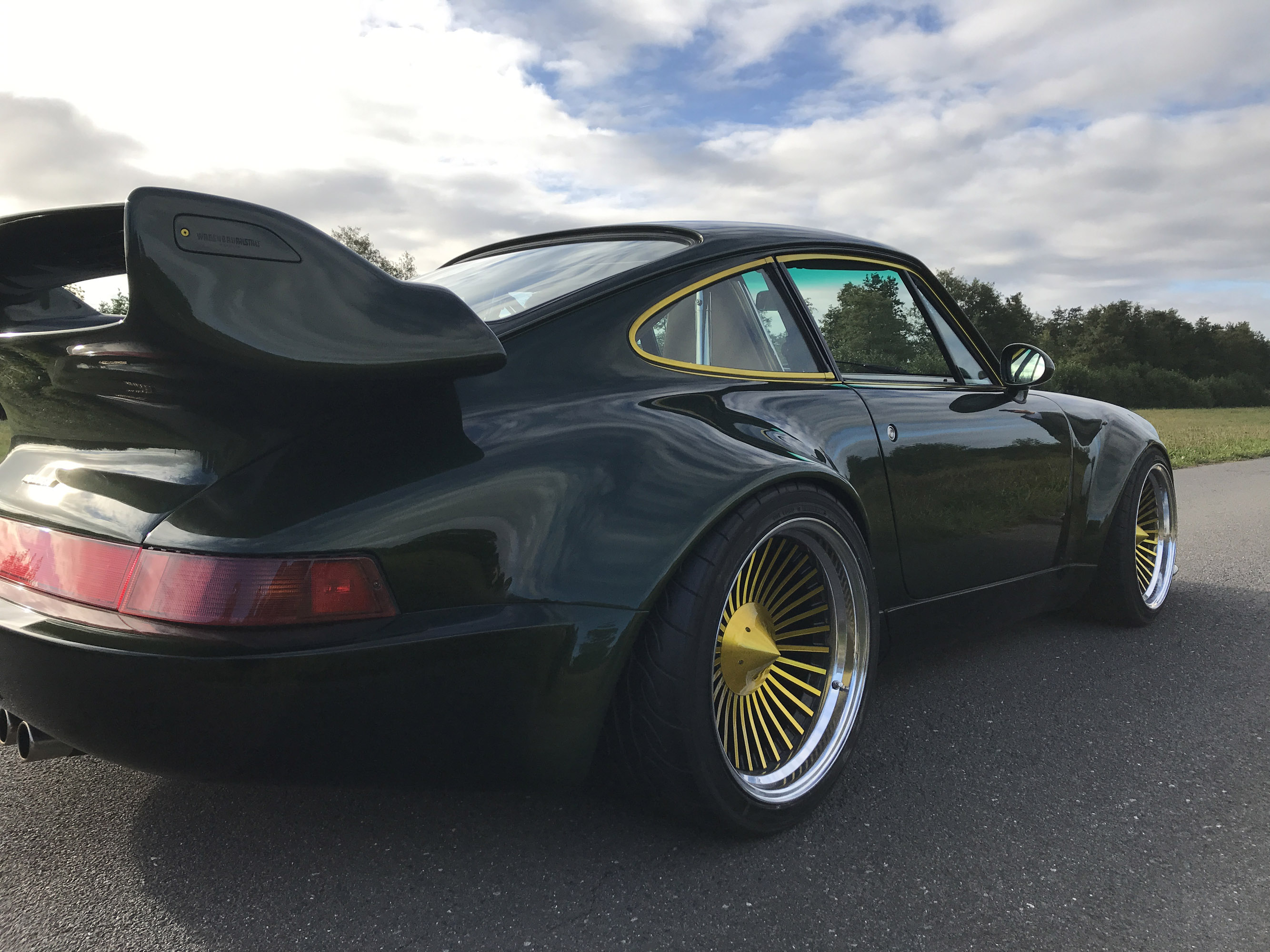 Wagenbauantsalt Porsche 911 Turbo