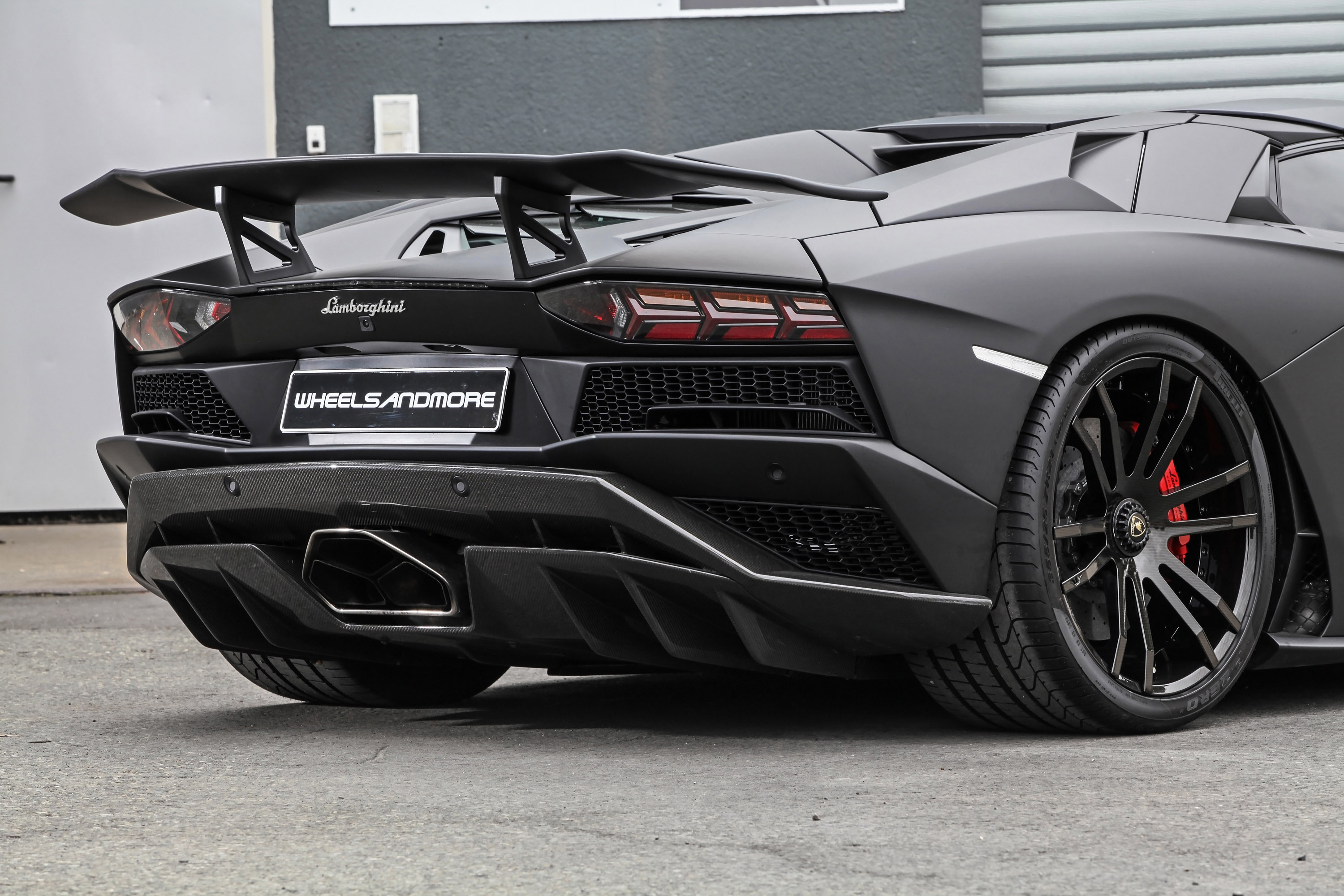 Wheelsandmore Lamborghini Aventador