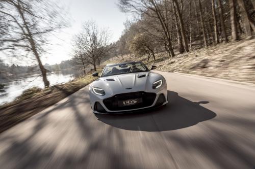 Aston Martin DBS Superleggera Volante (2019) - picture 1 of 12