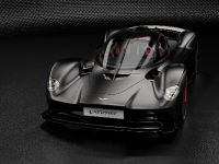 Aston Martin Valkyrie (2019) - picture 34 of 42