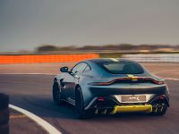 Aston Martin Vantage AMR (2019) - picture 8 of 13