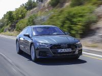 Audi A7 (2019) - picture 1 of 2