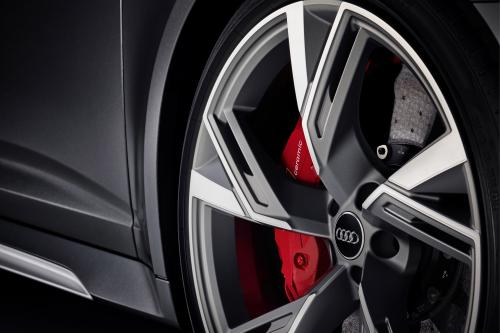 Audi RS 6 Avant (2019) - picture 9 of 17