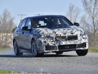 BMW 1 Series (2019) - picture 3 of 14
