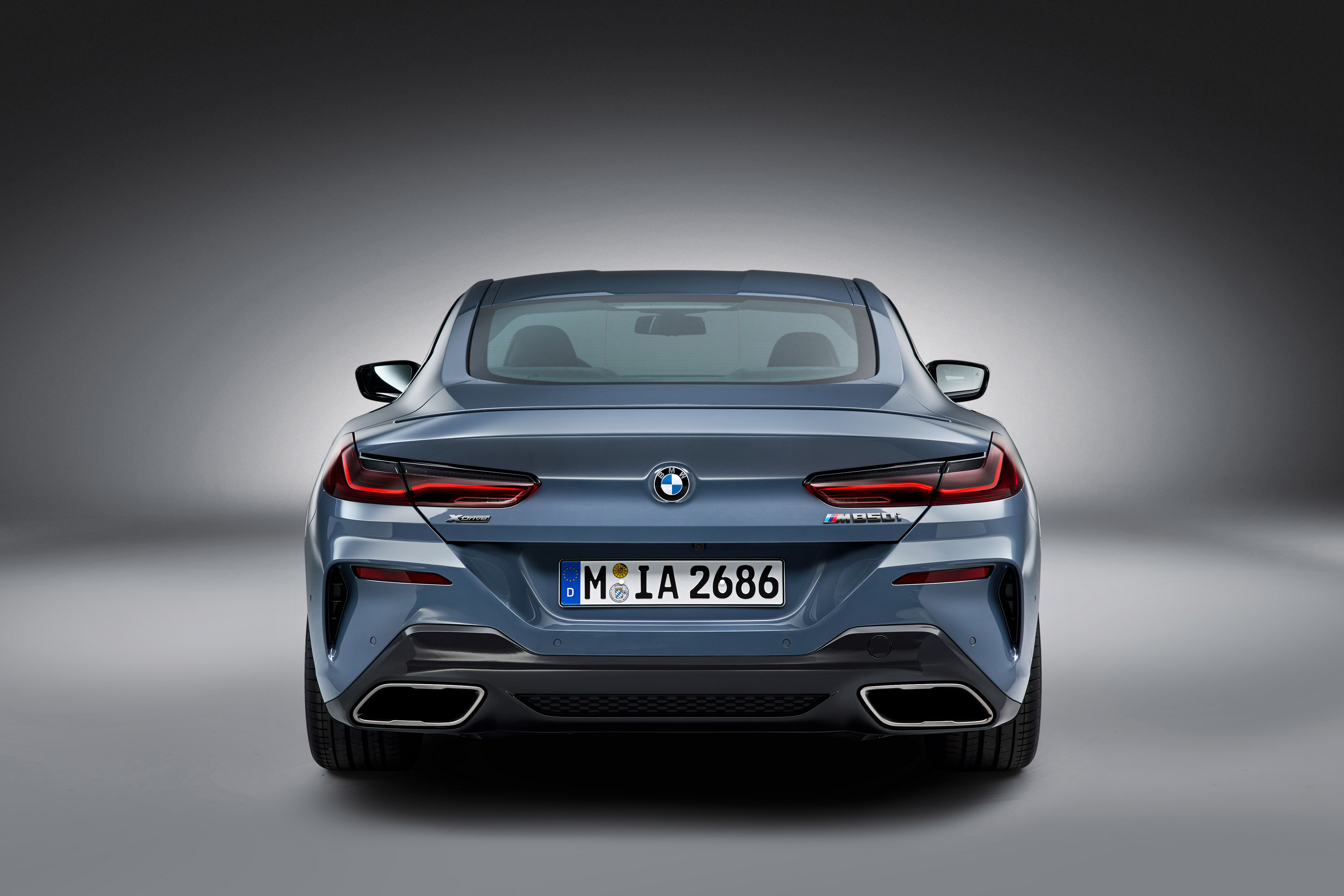 BMW 850i xDrive Coupe