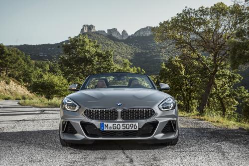 BMW Z40i Roadster (2019) - picture 1 of 11