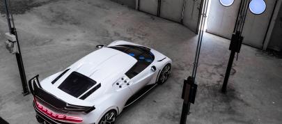 Bugatti Centodieci (2019) - picture 20 of 44