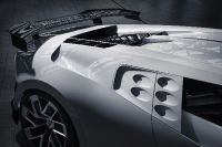 Bugatti Centodieci (2019) - picture 27 of 36