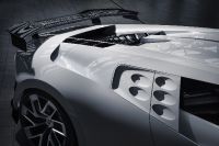 Bugatti Centodieci (2019) - picture 27 of 44