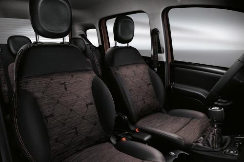 Fiat Panda Trussardi Edition (2019) - picture 8 of 9